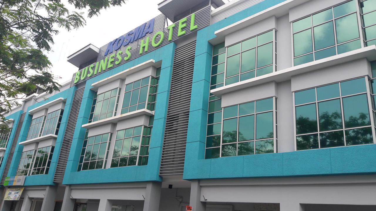 Kosma Business Hotel Куантан Екстер'єр фото